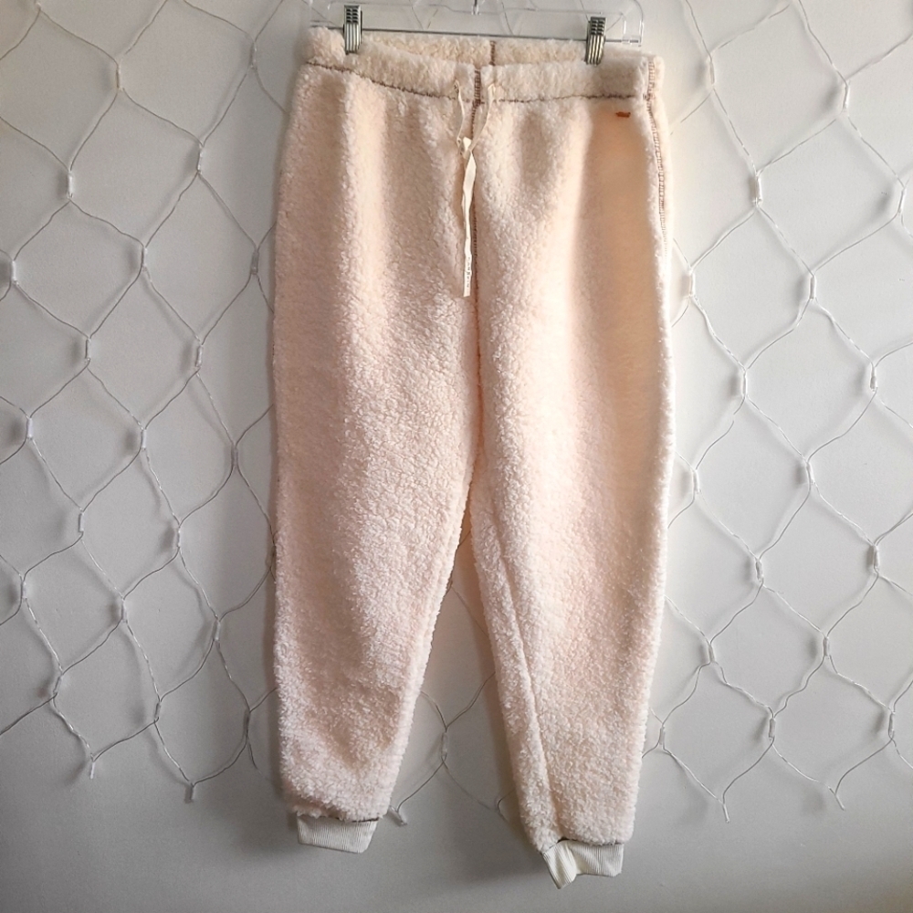 Danskin Sherpa Pants •  Athleisure Joggers • Soft and Furry • Size Small